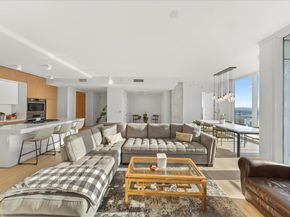 313 W 17th ST 1204, Austin TX 78701