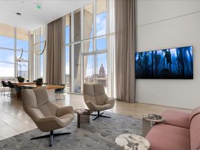 313 W 17th ST 1204, Austin TX 78701