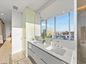 313 W 17th ST 1204, Austin TX 78701