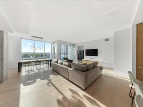 313 W 17th ST 1204, Austin TX 78701