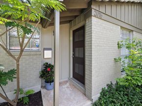 2015 Fair Oaks DR, Austin TX 78745