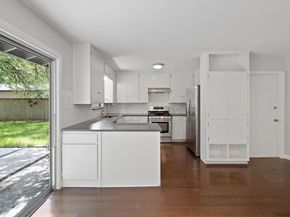 2015 Fair Oaks DR, Austin TX 78745