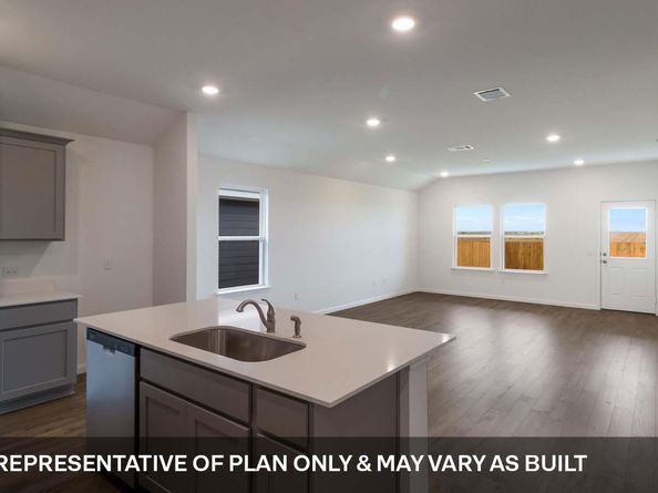 18305 Blazing Ranch LN, Manor TX 78653