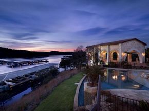 102 Waverly Spire CT, Austin TX 78738