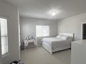 102 Waverly Spire CT, Austin TX 78738