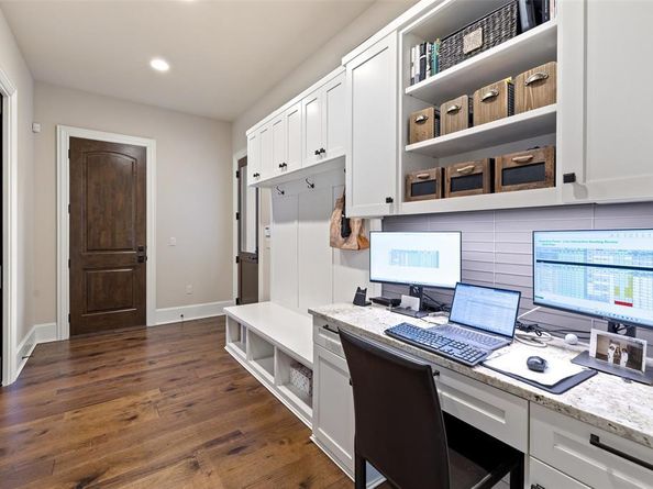 308 Duckhorn PASS, Austin TX 78738