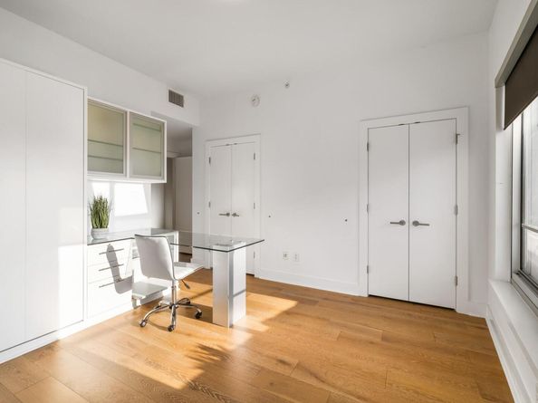 603 Davis ST 1103, Austin TX 78701