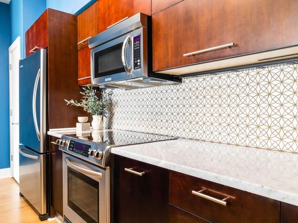 603 Davis ST 1103, Austin TX 78701