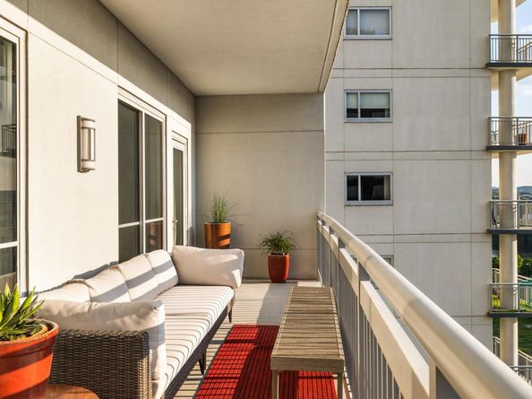 603 Davis ST 1103, Austin TX 78701