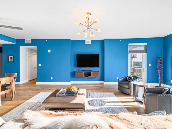 603 Davis ST 1103, Austin TX 78701