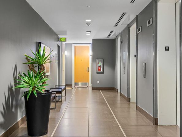 603 Davis ST 1103, Austin TX 78701