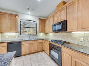 4209 Johns Light DR 70, Austin TX 78727