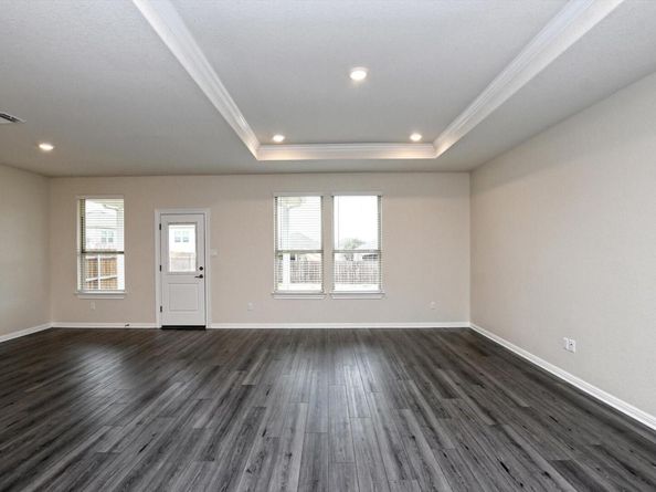 3 Pacific Loon ST, Leander TX 78641
