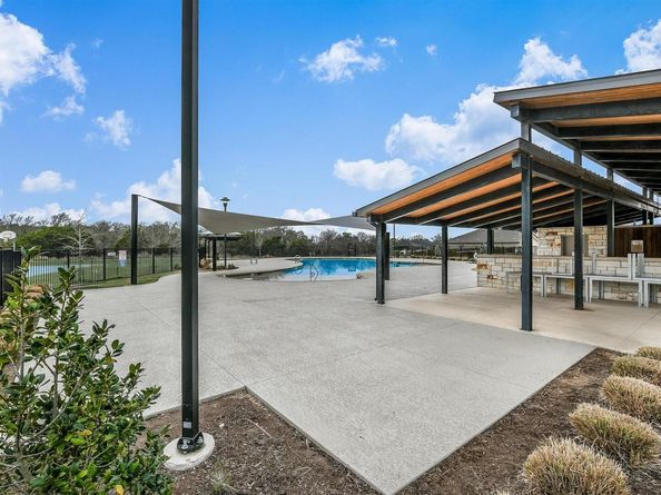 3 Pacific Loon ST, Leander TX 78641
