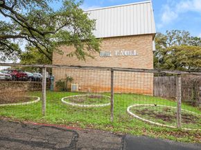 620 S 1st ST 104, Austin TX 78704