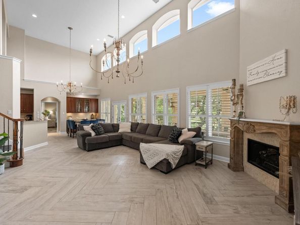 4605 Bat Falcon DR, Austin TX 78738