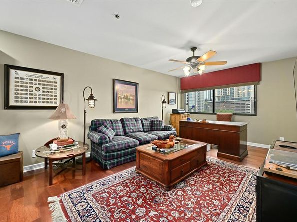 40 N Interstate Highway 35 8C1, Austin TX 78701