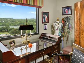 40 N Interstate Highway 35 8C1, Austin TX 78701