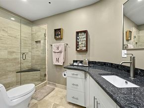 40 N Interstate Highway 35 8C1, Austin TX 78701