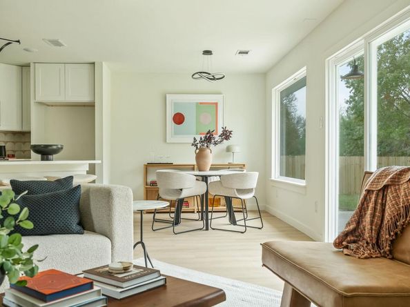 506 Green Valley CV, Pflugerville TX 78660