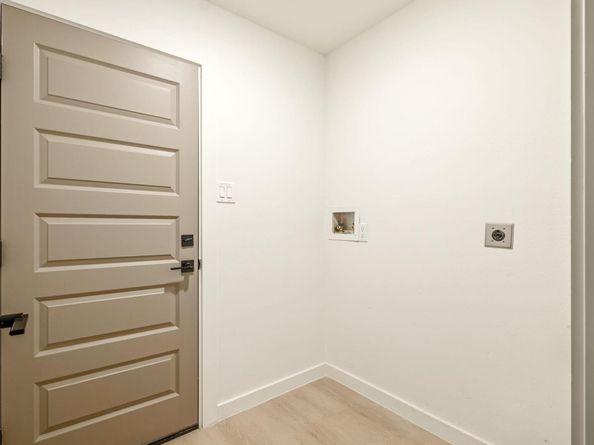 506 Green Valley CV, Pflugerville TX 78660