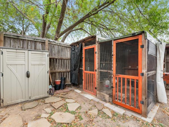 1101 Brecon LN, Austin TX 78748