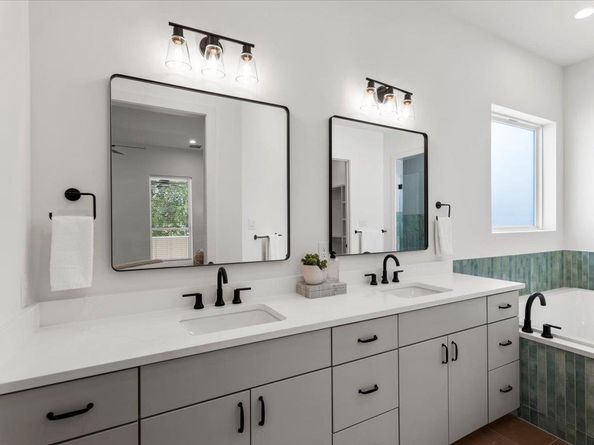 3204 Overcup Oak DR, Austin TX 78704