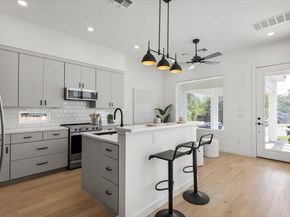 3204 Overcup Oak DR, Austin TX 78704