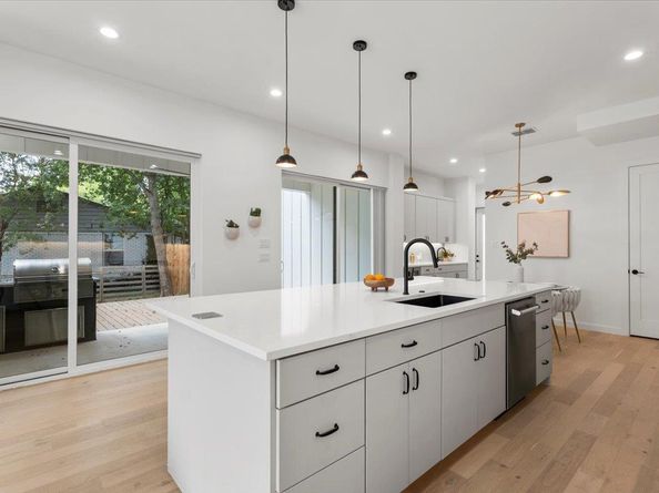 3204 Overcup Oak DR, Austin TX 78704