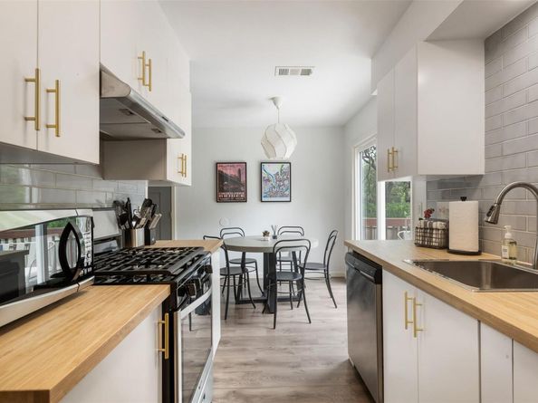 802 Ramble LN, Austin TX 78745
