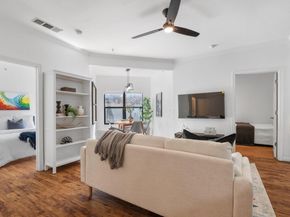 2502 Leon ST 201, Austin TX 78705