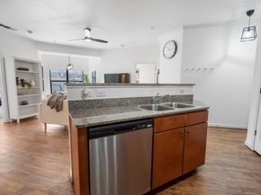 2502 Leon ST 201, Austin TX 78705