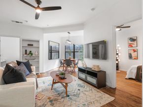 2502 Leon ST 201, Austin TX 78705