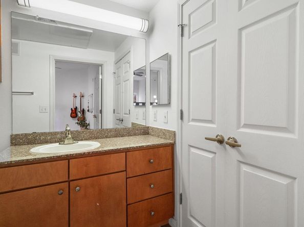 2502 Leon ST 201, Austin TX 78705