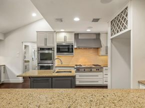 7202 Running Rope CIR, Austin TX 78731