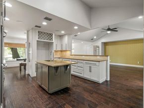 7202 Running Rope CIR, Austin TX 78731