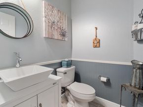 7501 Shadowridge RUN 103, Austin TX 78749