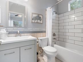 7501 Shadowridge RUN 103, Austin TX 78749
