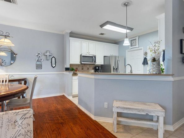7501 Shadowridge RUN 103, Austin TX 78749