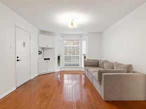 7920 Rockwood LN 129, Austin TX 78757