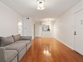 7920 Rockwood LN 129, Austin TX 78757