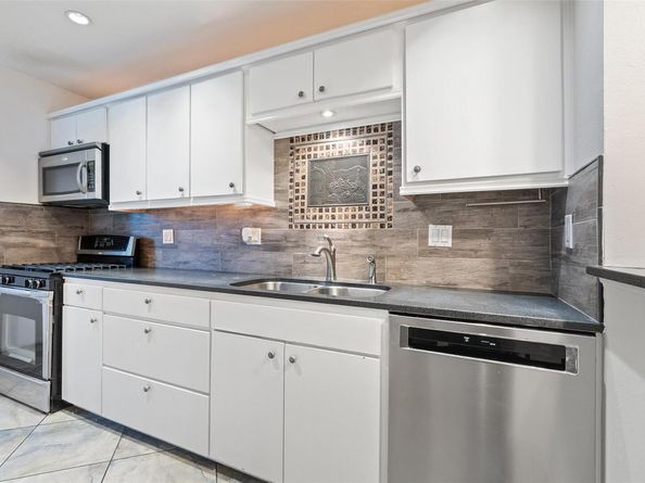 7920 Rockwood LN 129, Austin TX 78757