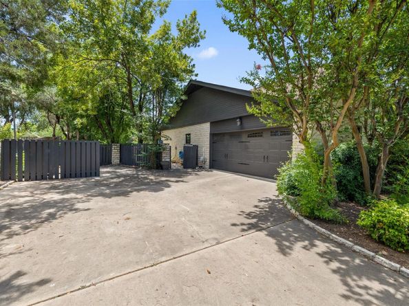 103 Schooner DR, Lakeway TX 78738