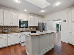 103 Schooner DR, Lakeway TX 78738