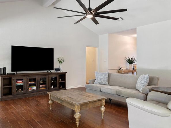103 Schooner DR, Lakeway TX 78738