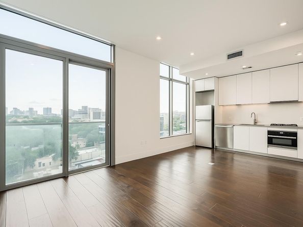 501 West Ave 1306, Austin TX 78701