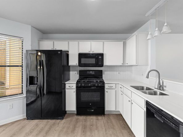 11901 Swearingen DR 110, Austin TX 78758