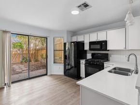 11901 Swearingen DR 110, Austin TX 78758