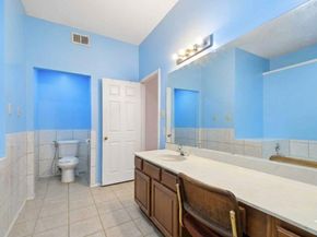 1801 Twisted Oak DR, Leander TX 78641