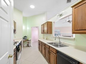 1801 Twisted Oak DR, Leander TX 78641